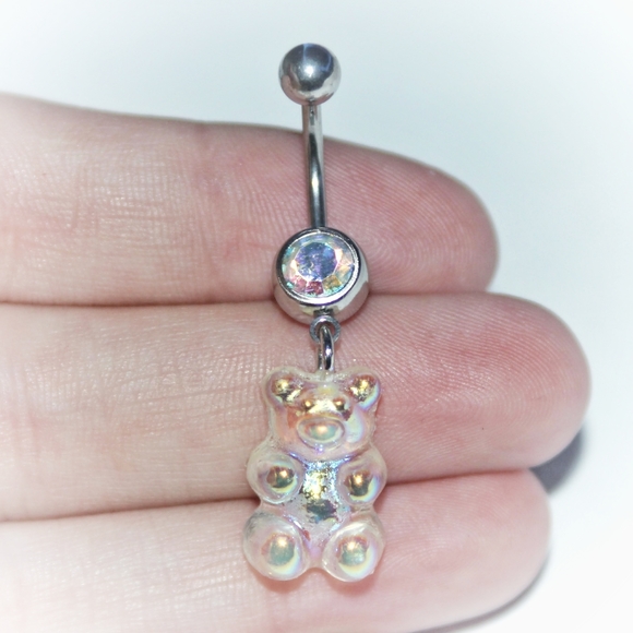 Iridescent clear gummy bear belly ring - Picture 9 of 10